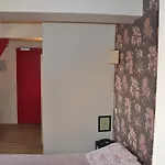 Le Vieux Carre 2*