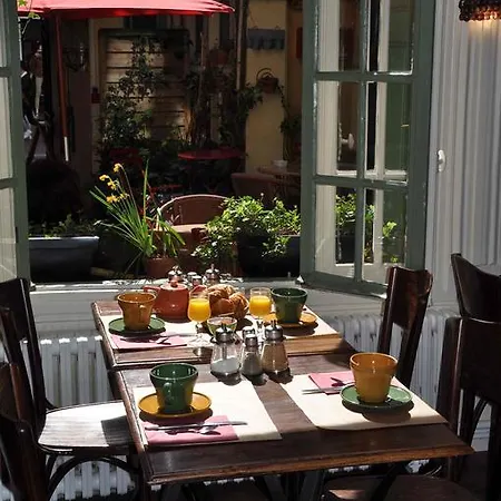 Le Vieux Carre