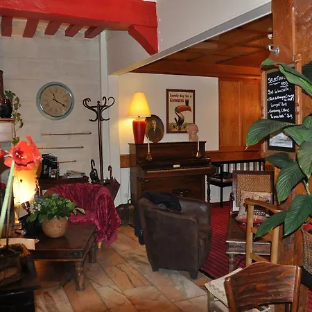 Le Vieux Carre 호텔 2*