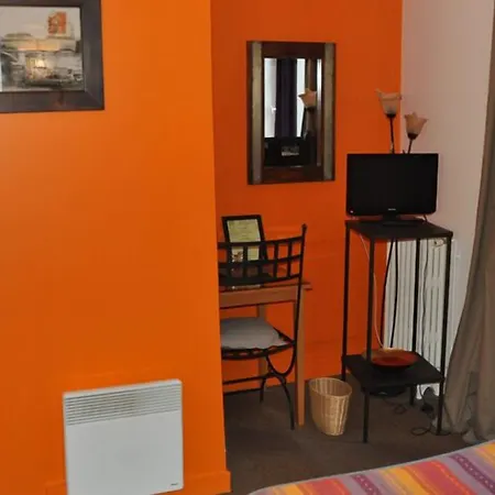 Le Vieux Carré Hotel