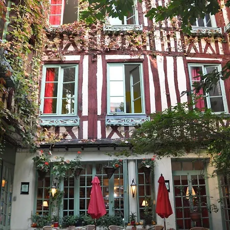 Le Vieux Carre