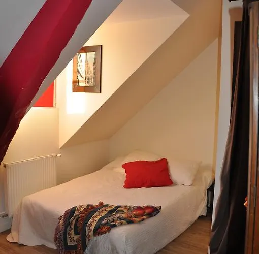 Le Vieux Carré Hotel 2*