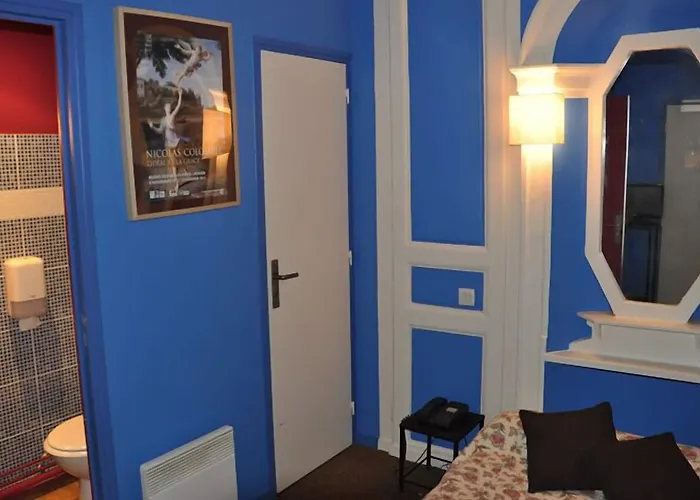 Le Vieux Carré Hotel 2*