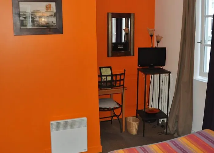 Le Vieux Carré Hotel