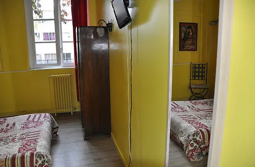 Le Vieux Carré Hotel 2*